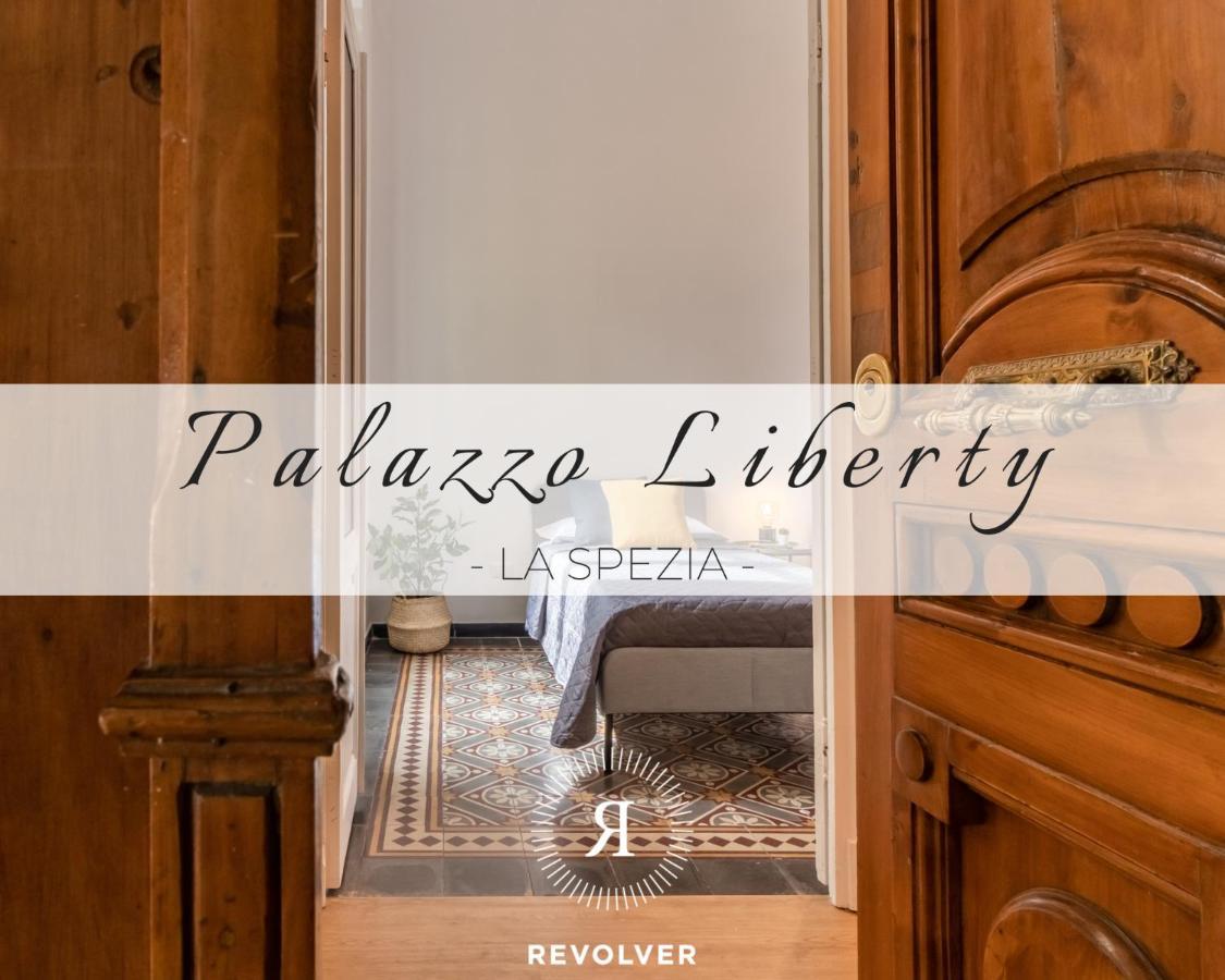 Palazzo Liberty Apartment La Spezia Bagian luar foto